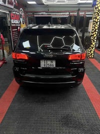 جيب 19 لمتد فول للاخير  ماشيه 50 الف  حادثه موضف بس قطعه صبغ تقريبا بد...