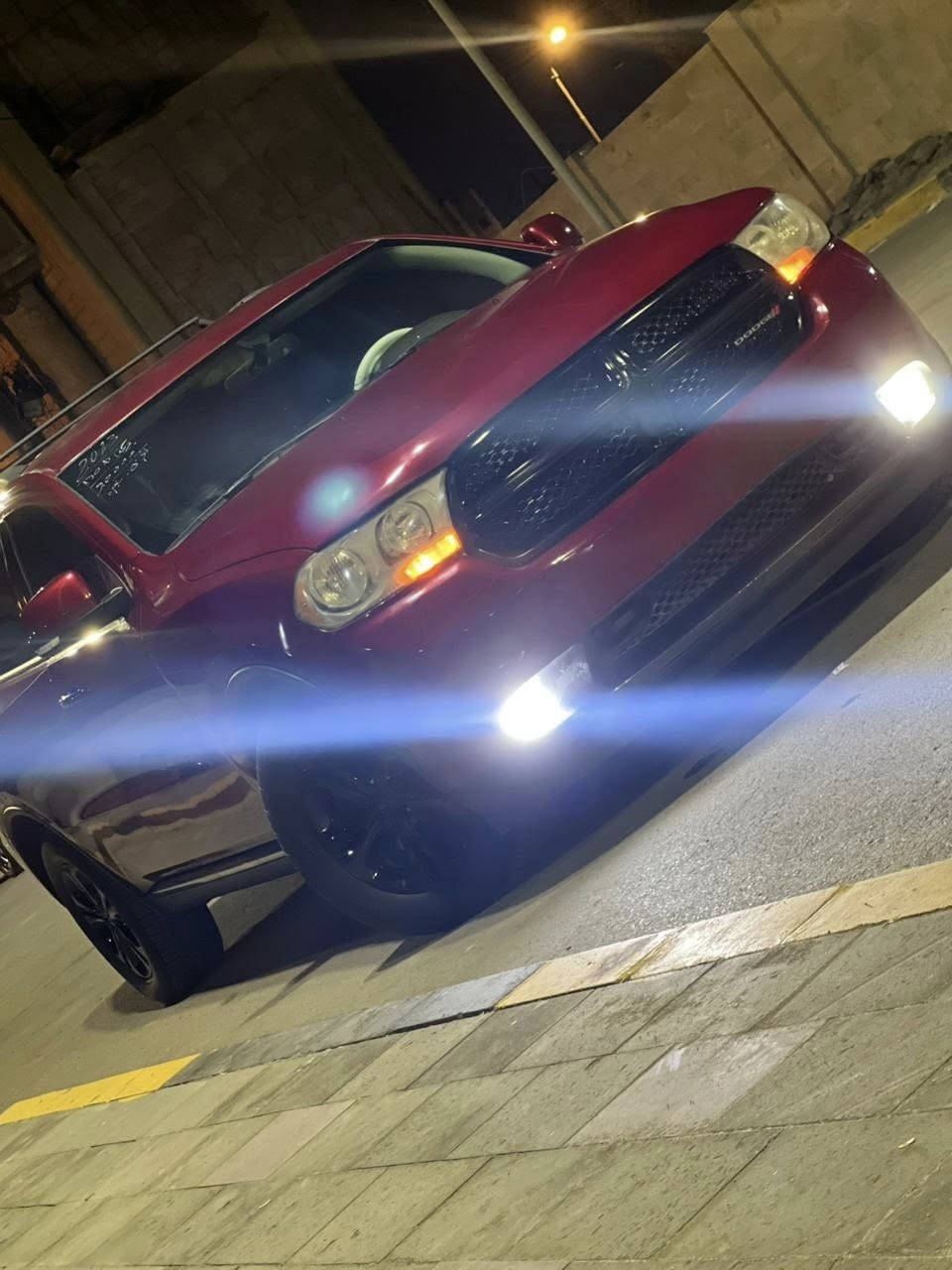 السلام عليكن دورنكو 2013ادوات خليجي كفاله عامه عده قطعه وحده صبغ والثاني كسر لون هيمي 8سلندر مكينه وكير وحداده جاهزه من كلشي ماشيه 100الف فقط بعدهه بلجيس زنون عالي ناصي متومه وجاهزه ارقام شمالي كلوب بلعينه ما مشتغل ادامه كامله مسويلهه بلكات نوزلات تبريد ثلج شرط كشنات خزن ميموري متحرك ويه البصمه اشاير بلمري تدفئه بلكشنات الامامي والخلفي السياره حيل جديده وبلواقع احلى بعد 
السعر 90بيهه مجال 
مكانهه البصرة  ساحة سعد 
***********
