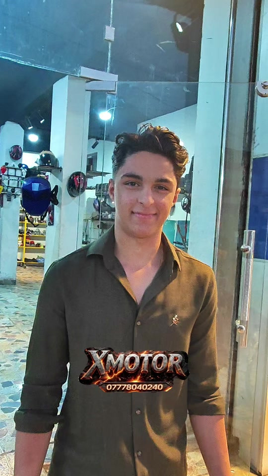 مراوس مستعمل مع جديد من شركة اكس موتور لتجاره الدراجات الكهربائيه الحديثة عنواننا بغداد السيدية حي الشباب نهاية شارع سوق اميمة مقابل حسينية ابو الفضل العباس للاتصال *********** *********** اوقات الدوام من 12 الظهر الى 12 بالليل #دراجة #شحن #ليثيوم #اباتشي #r9 
