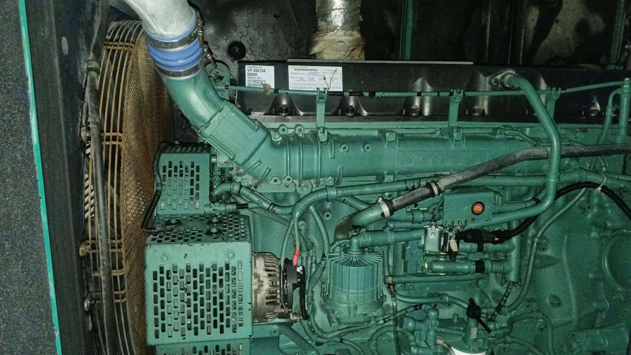 🔥 فرصة ما بتتعوض 🔥

فولفو بنتا D13
Volvo Penta D13
قدرة 330KVA ⚡

مستعملة شبه جديدة ✨
شغالة عدد ساعات قليل جدًا
أقل من 2000 ساعة فقط 💪

أداء قوي، نظافة ممتازة، وجاهزة للشغل مباشرة 👌
خيار مثالي للي بدّه قوة واعتمادية بسعر ممتاز 🔥


**إذا كنت صاحب هذا الإعلان وتريد حذفه لأي سبب، رجاءا أرسل رسالة إلى الدعم الفني**