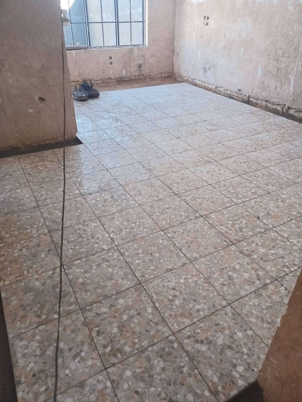 السلام عليكم 

كادر سيراميك بورسلين مرمر 
درج اسعارنه مناسبه وشغل درجه اولا الله شاهد حاليا متفرغين اتصل او خاص ***********
