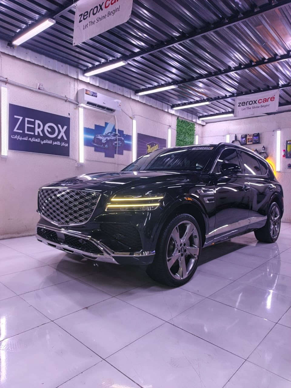 السلام وعليكم
من رخصت الادمن المحترم 
للبيع هونداي جنسز GV80 برستيج فول مواصفات اعلى مواصفات الجنسز مري قلاب بيبان شبط ٥ بصمات كلمرات ٣٦٠ درجة مساج كشنات وبعد بيهة هواي مواصفات السيارة جديدة موديل ٢٠٢٤ وارد امريكي ضربتهة المدكر الايمن والبنيد والدعامية وكلة شادة اصلي وبلاد لا صابغ ولا معجون السيارة جاهزة من جميع النواحي مكانهة البصرة اي ستفسار تصال على ***********
