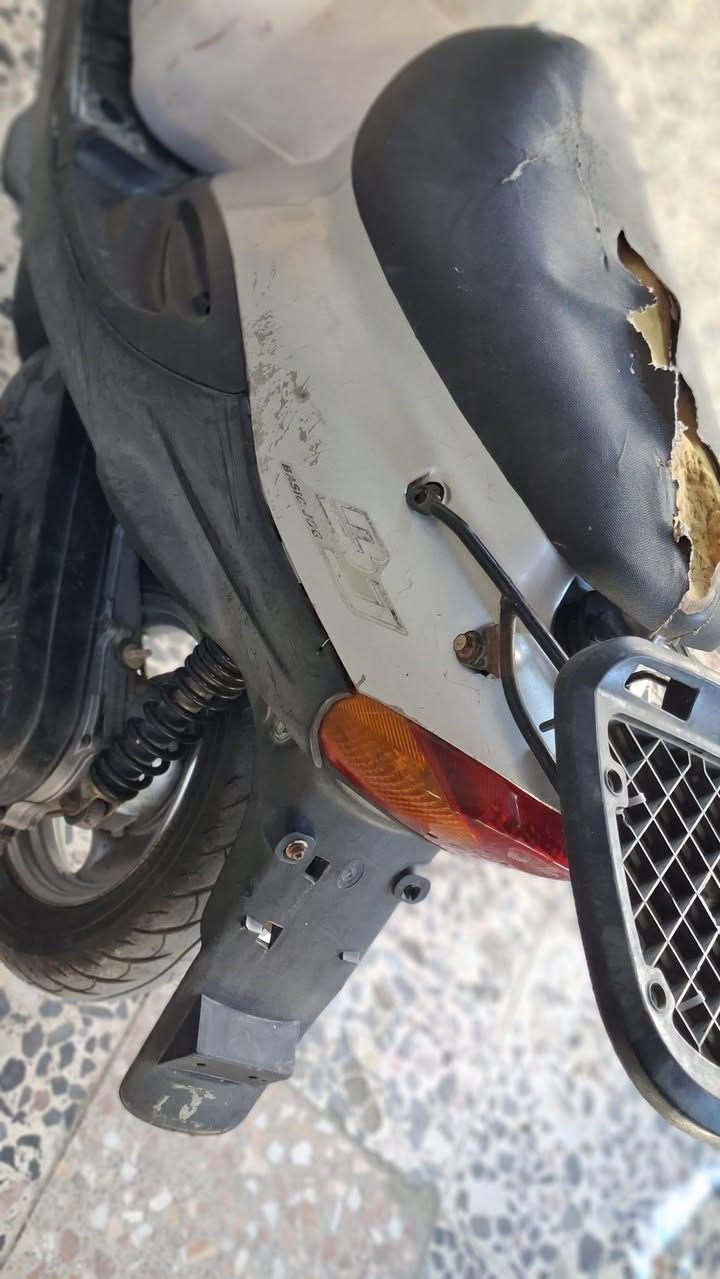 دراجه بيجي للبيع كله شغال نقصهه بس باتري ٣٥٠ وبيهه مجال


**إذا كنت صاحب هذا الإعلان وتريد حذفه لأي سبب، رجاءا أرسل رسالة إلى الدعم الفني**