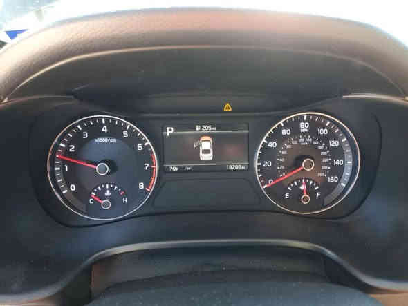 السلام عليكم فورتي معوقين 23
حالة الصندوق، للون السيارة اسود ،ماشية 40 كيلو 
بدون شاصي ،بدون لغد ، بدون دواخل ، بدون اير باك 
السيارة جاهزه السعر 140 بيها مجال شي بسيط 
العنوان بغداد الزعفرانية الرقم : ***********
