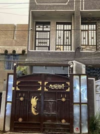دار للبيع المساحة 57 النزال 19 الواجهه 3 يحتوي ع 3 غرف نوم الطابق الثا...