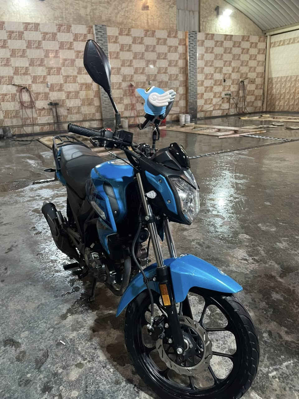 دراجه ار كي محرك 200 موديل 25 
دراجه جديد مابيهه اي نقص محرك مكفول 
رقمهه اربيل بأسمي تحويل ثاني  يوم
ماشيه 22  الف رايدهه 2100
رقمي ***********
مكاني الكاضميه
