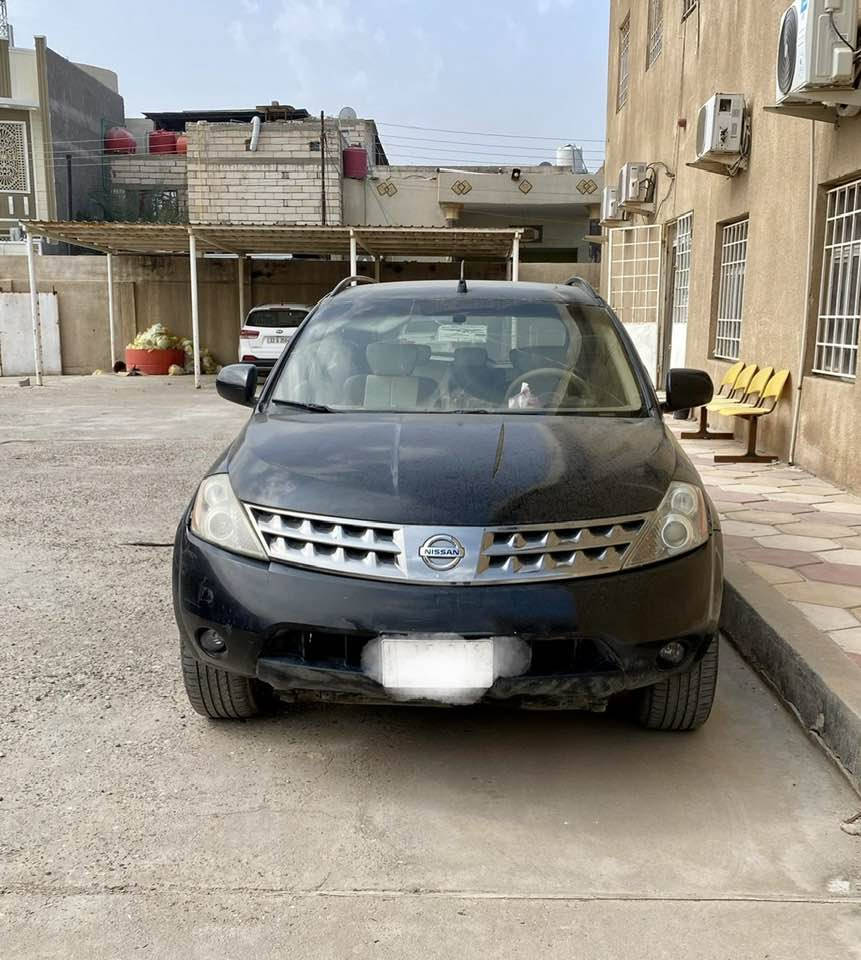 السلام عليكم نيسان مورانو 2005 وارد يابان  سيارة بلادية  كفالة من ضربة قوية والشاصي بيها صبغ قطع ابيع حزام مكينة 3500  مكينة كير بلاد تبريد شغال   حدادة صدر كامل مبدل وعندي دبلات جدد ما شادهن وماشات رقم بغداد الماني السيارة موجودة بالبصرة وابو السنوية سكنه بغداد ابيع شرط التحويل ما تحول ما ابيع  السعر 70 وبيه مجال للشراي ***********
