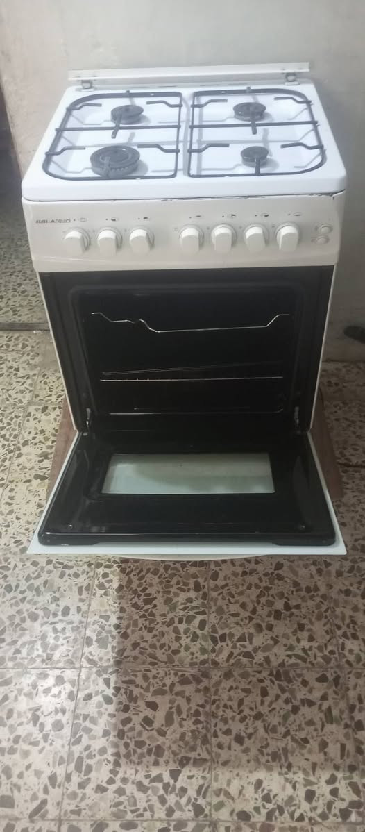 غراض منازليه مستعمله اخو الجديد للبيع ومراوس ونشتري العنوان خانقين للستفسار اتصل عل رقم واتساب *********** خناقين, ديالى
