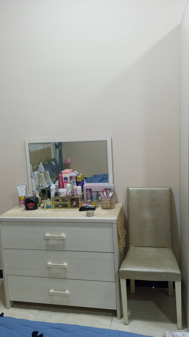 اسلام عليكم غرفة نوم جديدة تركي عنوان بغداد بلديات شارع 30 السعر 800وبيه مجال
دايركت للاستفسار


**إذا كنت صاحب هذا الإعلان وتريد حذفه لأي سبب، رجاءا أرسل رسالة إلى الدعم الفني**