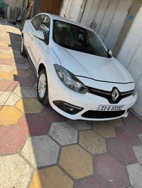رينو فلونس مديل 2016 سياره مكينتها نشطه بس كيرها بي اويل بم مال دهن ما...