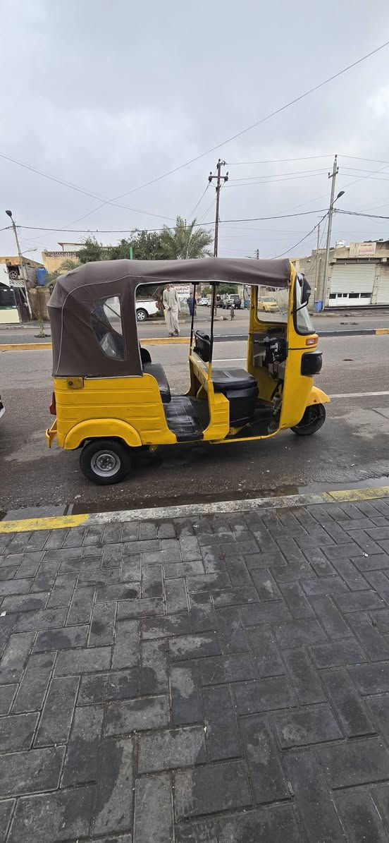 رقم وسنويه
 موديل 20
 مصبوغه 
امجفته شركه
السعر 4 مليون و 500 الف 
بيها مجال قليل
*********** واتساب فقط 
*********** اتصل فقط
