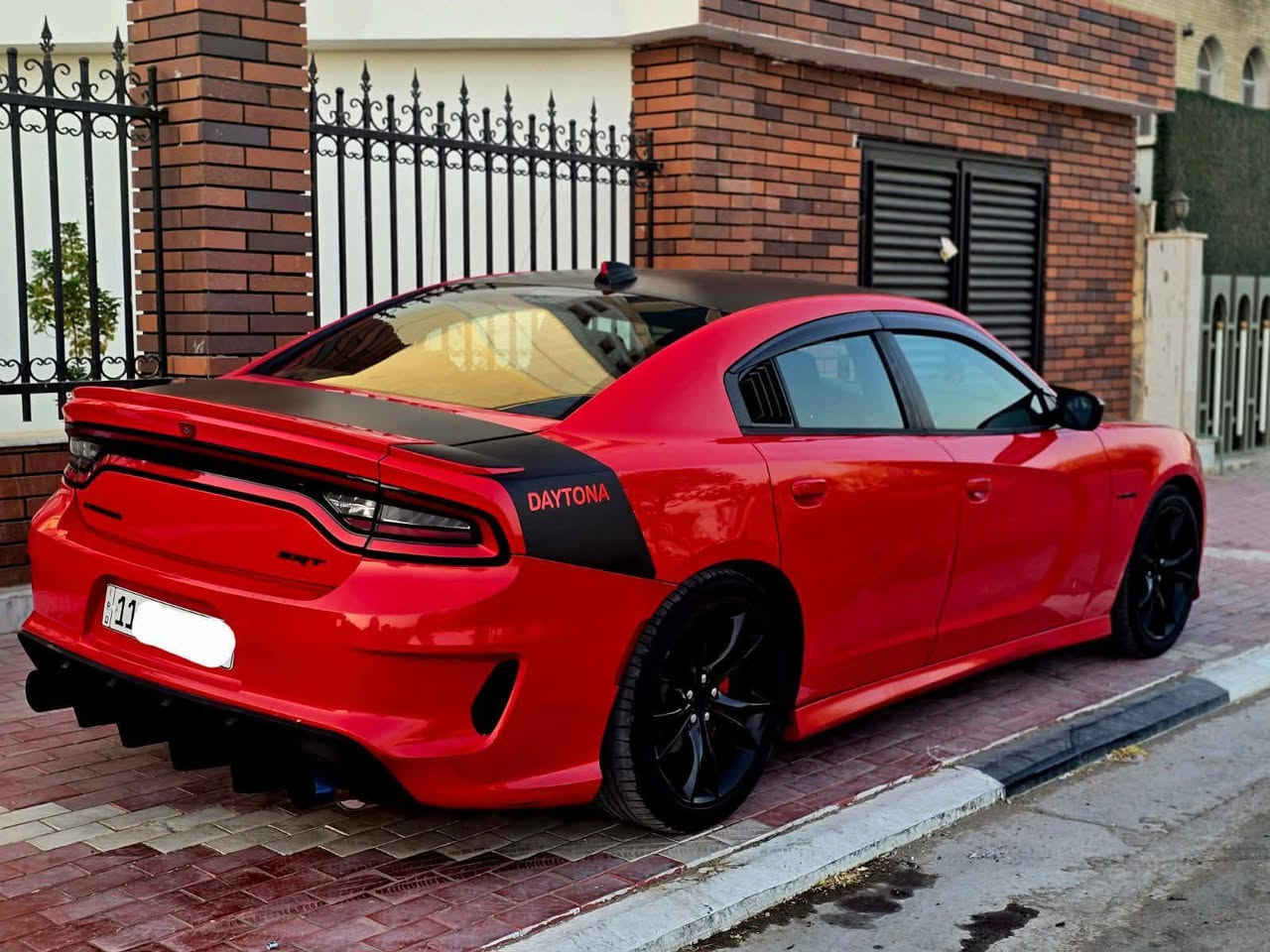 جارجر ارتي مكينه ٥٧٠٠ مديل ٢٠ اصل ١٥ رقم بغداد الدولي بيها جاملغ امامي ونص الباب صبغ السعر ١٦٠  عنوان السماوه ***********
