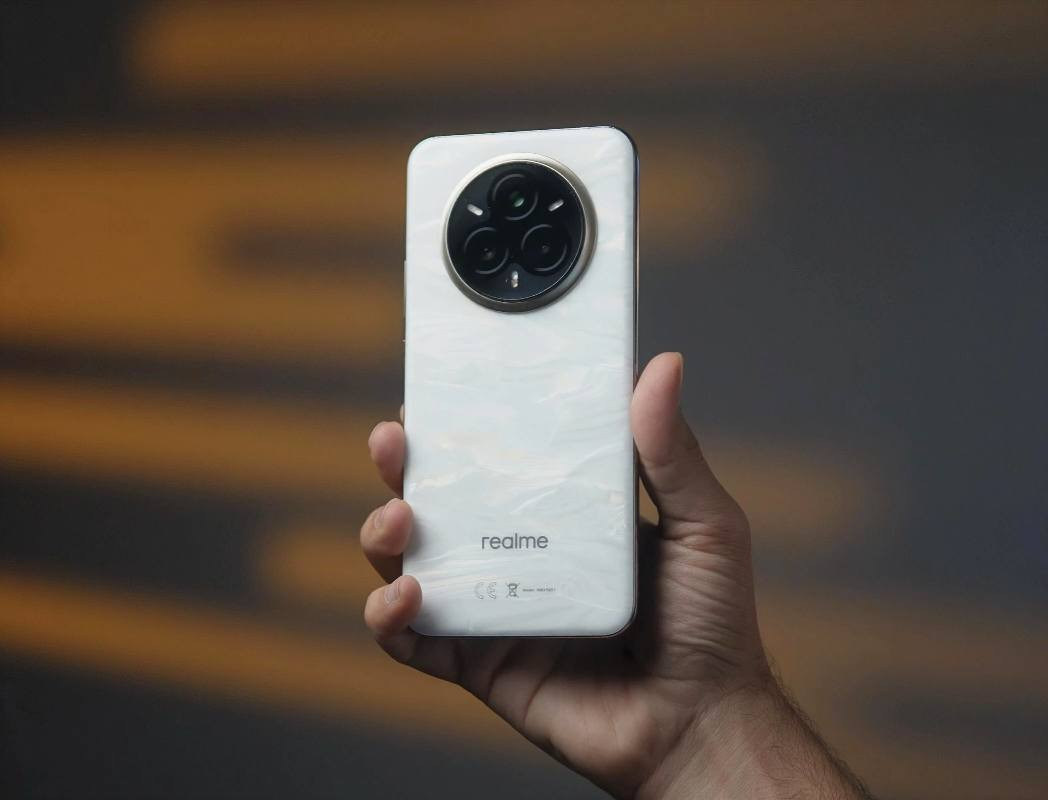 ريلمي 14 برو بلس . بطل التصوير زومة 120X .
شاشة 1.5K منحنية 360° .
ذاكرة 512 رام 12 كامل ملحقات اخو الجديد مكفول من كلشي . بطاريتة 6000 مع شحن سريع 80w .. للبيع السعر 485 وبي مجال قليل مكاني نجف وهذا رقمي *********** . النجف, العراق
