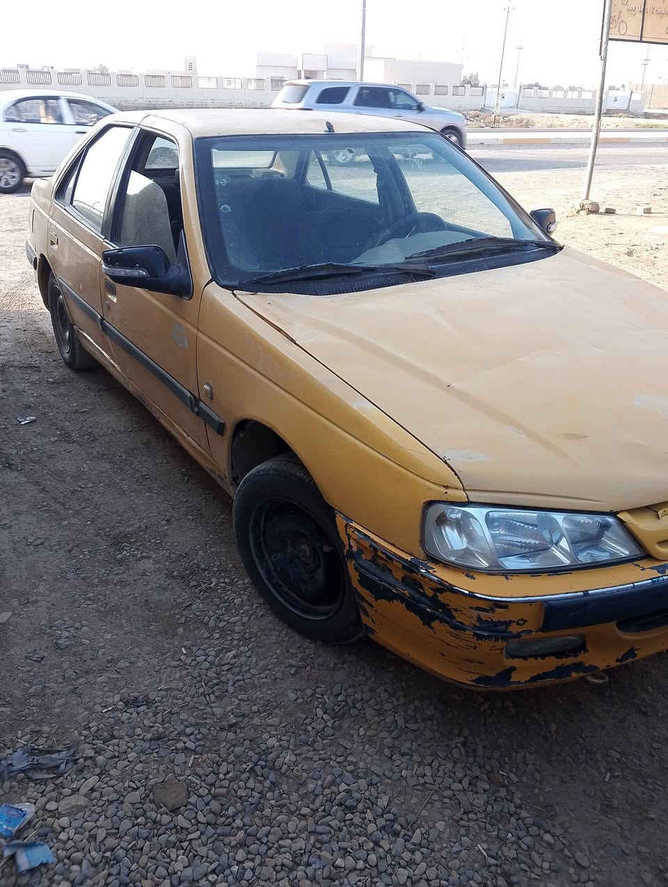 سلام عليكم سياره بيجو بارص لبيع موديل 2011بيه محرك كورلا بيكاتشو بيه تبخيرقليل  كهربائيات شغاله رقمه صدامي ساقطه 2017 رقمه ذي قار راعيه بشطر بس ماندله سعره 15بيه مجال مكان ناصرية قضاء الشطره رقم  اتصل *********** بيه واتساب
