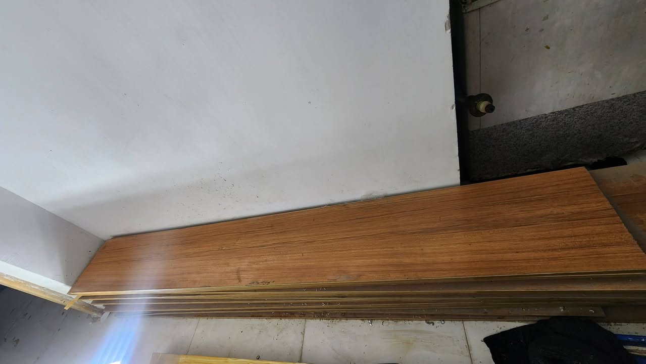 السلام عليكم غراض أسواق للبيع عنوان بغداد البلديات
الاستفسار ***********
الرفوف كامل ملحقات ٢٥٠
العارضه العاموديه ٢٠٠
مجمده ٢٠٠
 العارضه الرفوف ٢٢٥
والعارضه الحمره  ام اناره ٢٠٠
