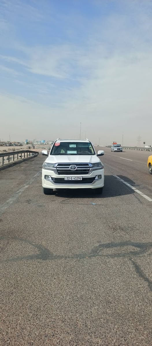 لاندكروز موديل 13 محدثه 21 رقم
اربيل دولي تحديث مذكور بل سنويه تجميل تتحول شرط 
محرك 6 سرندر كير اومحرك شرط تبريد 3 قطع ثلج 
حداده جديده تخم تاير جديد جاهزه من كولشي 
ملاحظه سياره صبق عام كفاله من ذنب شرعي مكان سياره 
حالين بصره سعر 250 وبيه مجال قليل ***********
واتساب موجود
