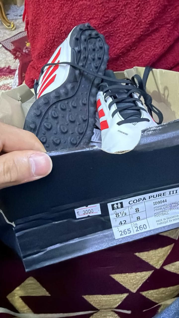 42
اصلي وكالة 
وصيته وطلع شويه صغير عليه 
***********
