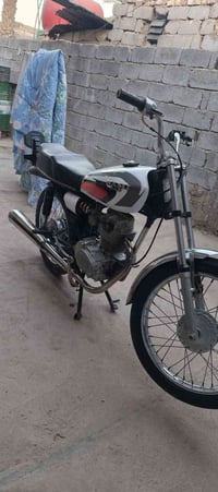 اربعه كير • اوراق • موديل ١٧