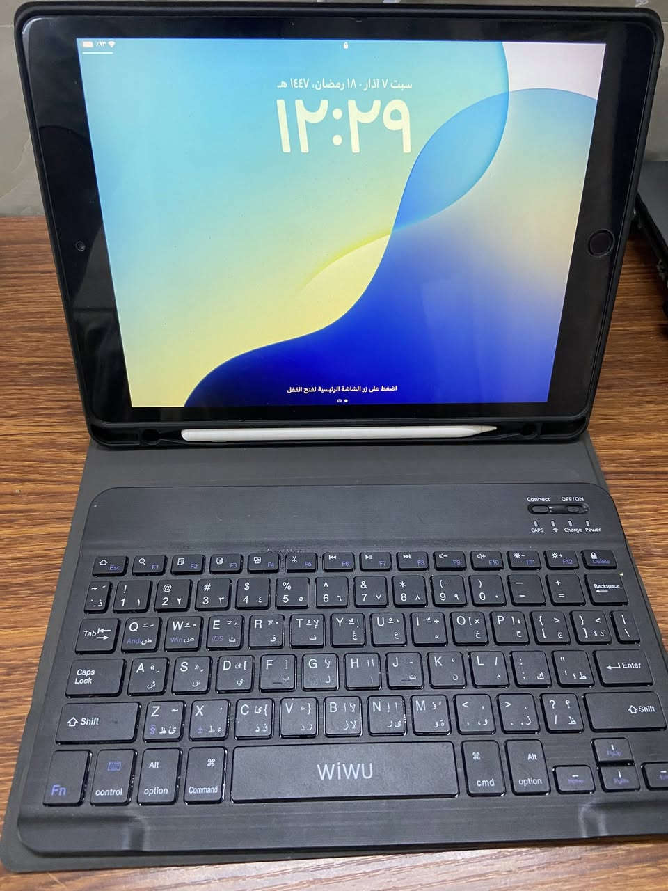 ايباد 7 
مع كيبور وقلم وحافظة 
السعر 185000
***********
