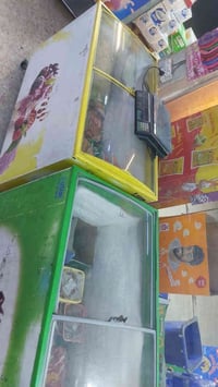 مجمدات تركيه نظيف جدا البيع عدد٣ عنوان بغداد الشعله قطاع السادس  للاتص...