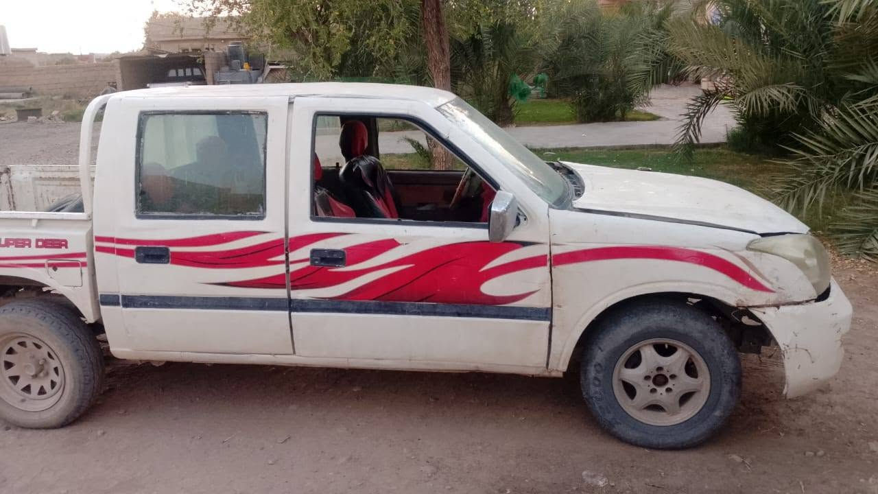 السلام عليكم سيارة كنو جاهزة كير محرك اكسل شاصي شرط والكشر شوف العين سيارة حلوة أو ناعمة ١٧ او بيها مجال للشراي اتصل أو تدلل ***********
