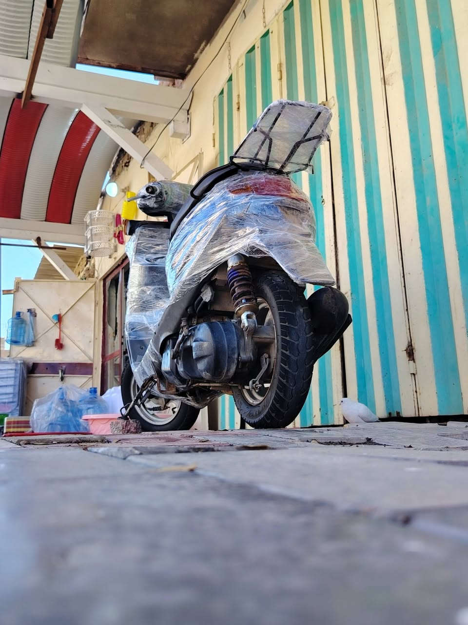 السلام عليكم ورحمة دراجه منغولي. محرك مكفول  دراجه فول.  السعر  ب 350  وبيها مجال   الاستفسار ع الرقم ***********
