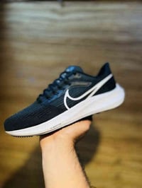 نايك اير زوم باله امريكي اصلي  قياس 42 طول القدم27  النظافه 100.100 تو...