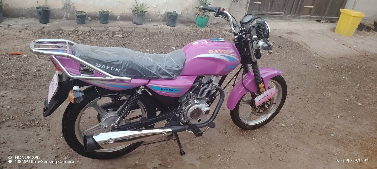 السلام عليكم دراجه دايون  موديل 2023جديده ََمكفوله من كلشي أوراق كامله سعرها مليونين و100 وبي مجال بسيط لشراي  مامتواجد على فيس  رقمي ***********
