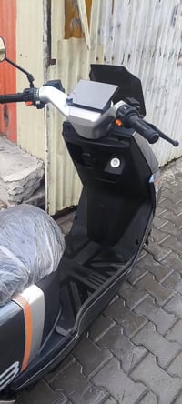 دراجة كهربا • بطاريات ما مبدلة • خدوش بالكفر