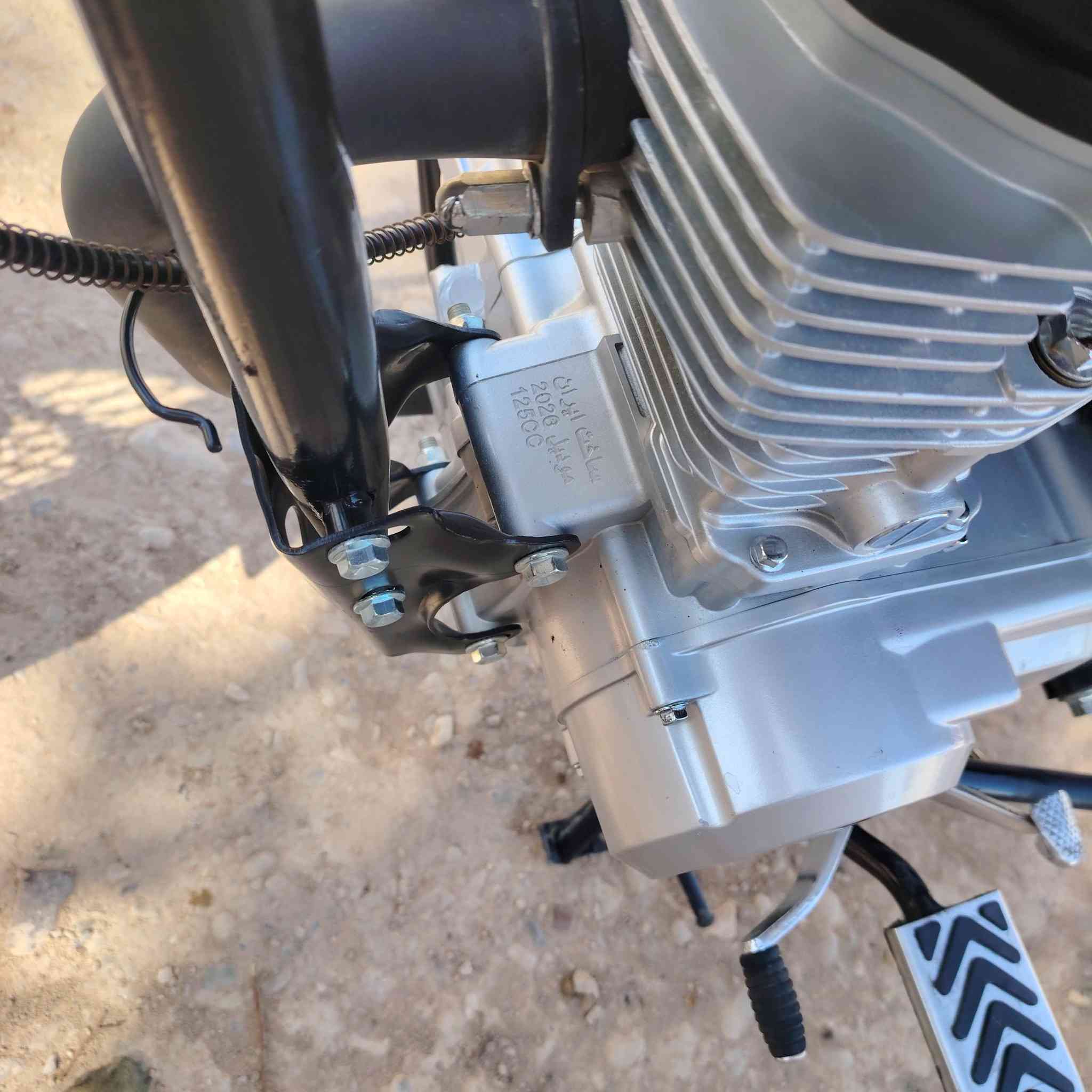 سلام عليكم دراجة تايكر موديل 2026 دراجة زيرو من معرض للبيت عل سحك ماشية ٢٠٠ بس اوراق كاملة نازلة من ابو حمرة سعرها ٧٧٥ وبيها مجال حك جية ابو ٧٠٠ لا تعلق ولا تخابر مكاني ديالى بعقوبة شراي يتصل على الرقم *********** ❤️❤️
