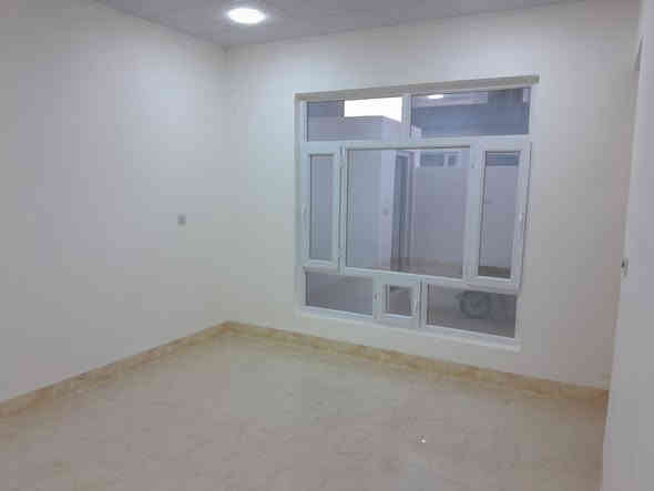 بيت للبيع / ديالى خانقين / داره كوناره فرع معرض الشيخ بناء حديث محد ساكن بي 
مساحة 125 متر طابقين 
طابق الاول 
1 غرفة نوم واستقبال وصالة داخلية ومطبخ ومجمع صحيات 
طابق الثاني 
2 غرفة نوم وصالة داخلية ومجمع صحيات 

السعر / 60 مليون بي مجال بسيط  

للأستفسار اكثر اتصال بالارقام فقط 
***********
***********
مكتب فريا موفق للعقار
