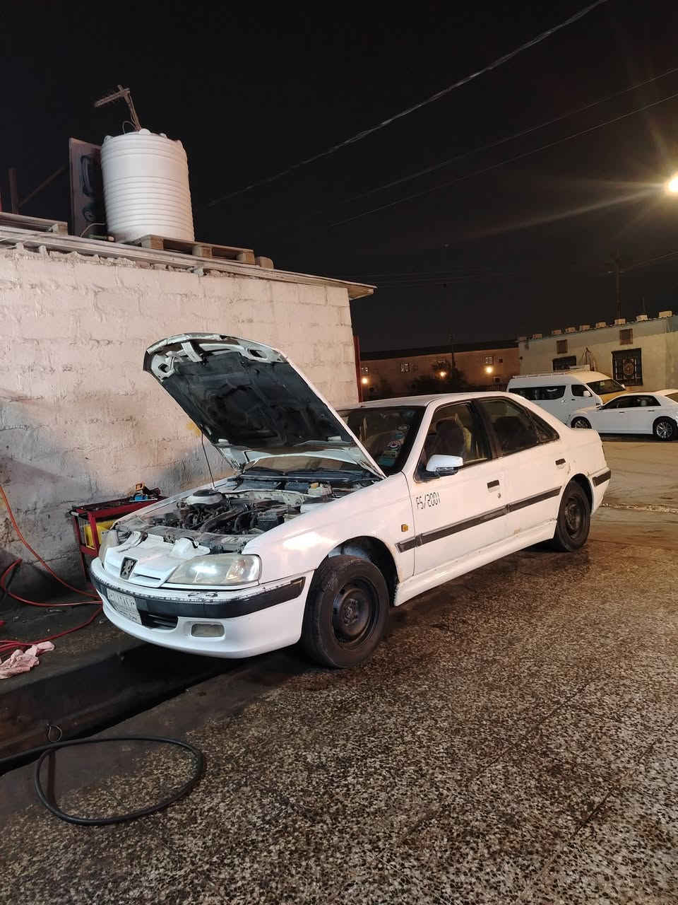 اسلام عليكَم بيجو بارص 2011  مكينه كايمه حداديه كهربائيات كله شغاله السعر ٢٥ المكان البصره المعقل
***********
