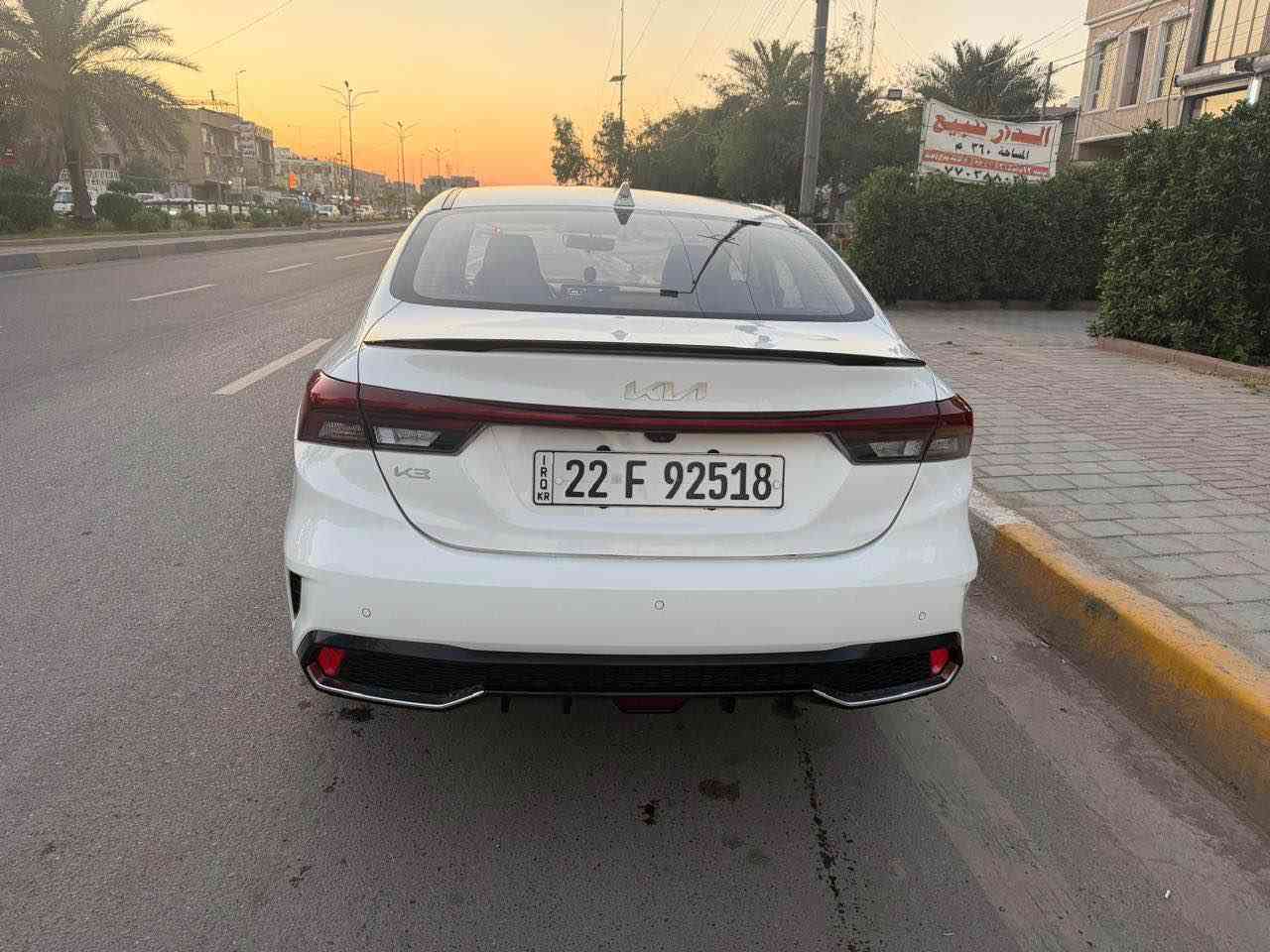 كيا k3 موديل 2024 فول مواصفات
محرك1500 دبل نوزل
فتحه سقف
رادار
لايت لد 3عدسات وحاجب
ايرباكات 6
كامره دواره
كشن كهربائي 
تحديد سرعه
تبريد خلفي
تحكم تبريد لمس
اربع وضعيات قياده 
شاشه كبيره
يدات نيكل
تحكم ستيرن جهتين
بصمه باب وبصمه تشغيل
حساس تاير
حساس امامي خلفي
شاشه عداد ديجتال
أشارت ترحيب
مري شفط+اشاير
مري ترحيب 
صندوق ذكي بصمه
كشنات جلد اسود
سايد بريك بصمه
اوتو هولد
درايف 4 قيادات
ماشيه.   42
مكفوله كفاله عامه بغداد, العراق


**إذا كنت صاحب هذا الإعلان وتريد حذفه لأي سبب، رجاءا أرسل رسالة إلى الدعم الفني**