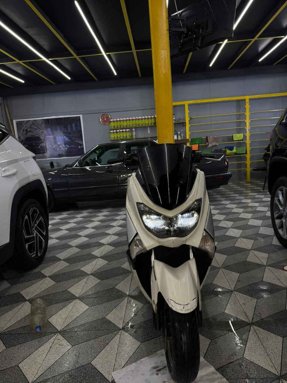 ن ماكس للبيع
ماشيه 100 الف

نواقصها اشياء بسيطة

900 الف وبي مجال

مكاني بغداد جميله

***********
