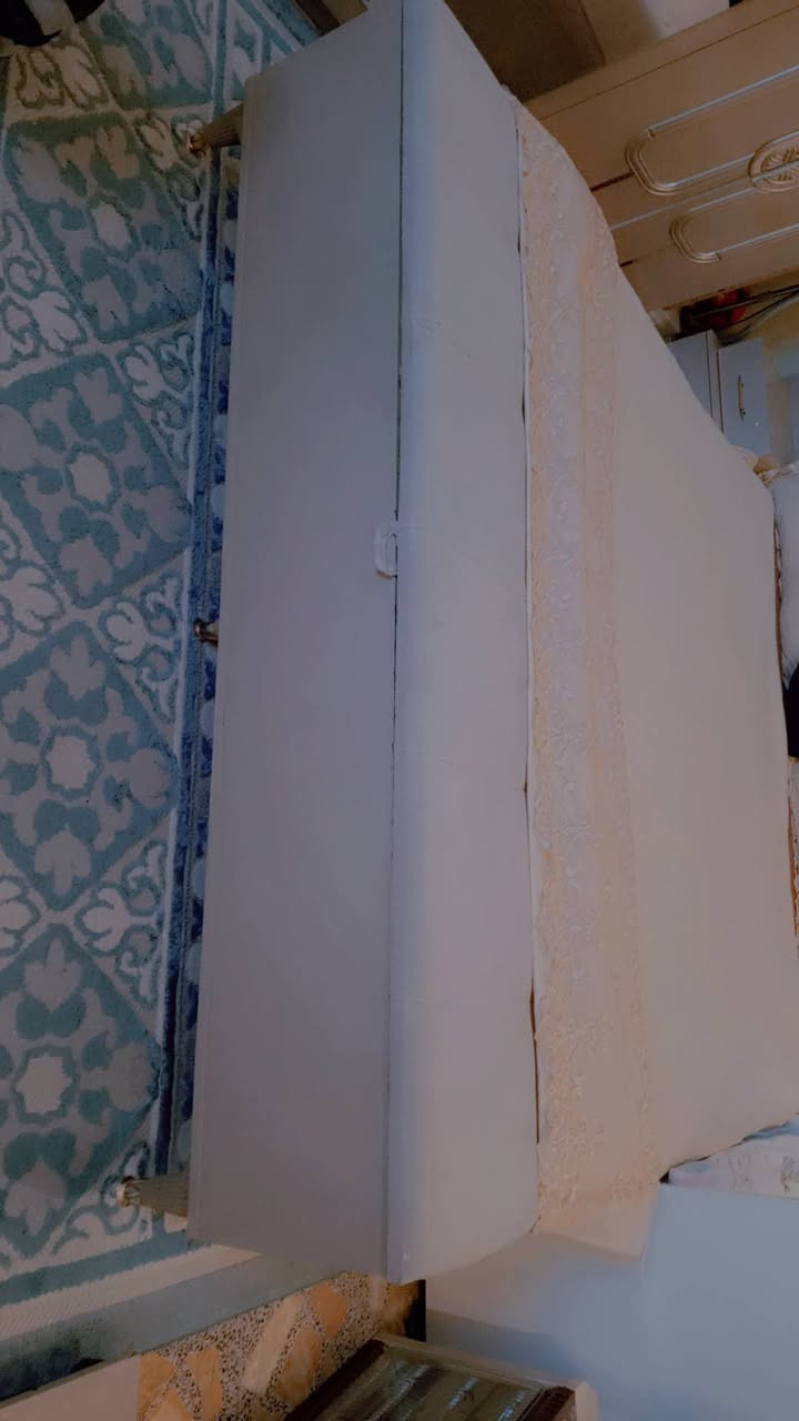 غرفة خشب تركي للبيع  8قطع
الاستخدام سنه واحدة الغرفة نظيفة جدا السعر خاص
***********
