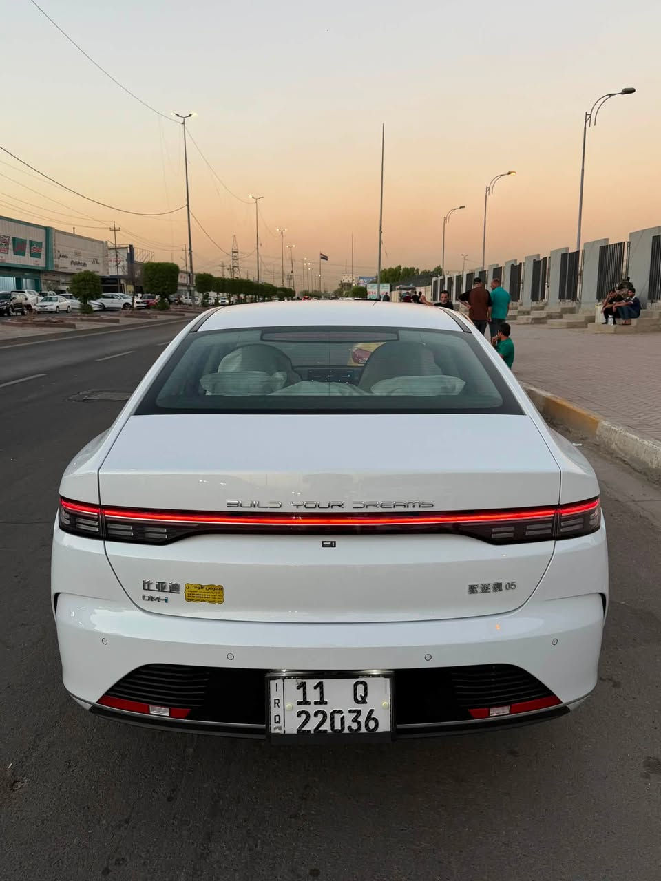 ً
ًسلام عليكم BYD 2025 دستروير 
ماشيه 9 الاف بيه طخه باب السايق وراجع بارد
بسيط سعره 19.600 مكاني بغداد 
***********
