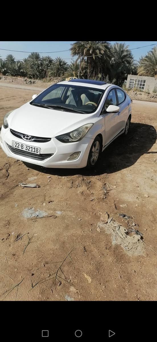 السلام عليكم

النتره 2013 رقم أربيل انكليزي
سنويه وهزه جديده تحويل وكالة

فول مواصفات و1/1
محرك 1800دوش

بيه مكانات صبغ بصيطه

مكينه وكير وحداديه مكفولات
تبريد تدفئه شغال
تخم تاير جديد

السعر 93
***********

العنوان نجف كوفه عباسيه
