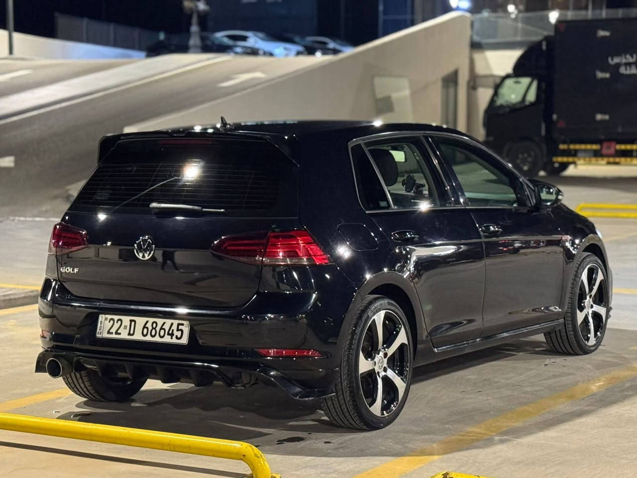 سلاوی خواتان لێ بێت للبیع بۆ فرۆشتن گۆلف tsi مودیل 2019 ی مەکینە 1.4T تۆربۆ واتا چواردەی تۆربۆ بیلاد مەکینەی جیتا سەیارەیەکی زۆر پاك ماوەی رۆشتن 62,000 میل خەتی جادەو تعدیل سورعەو ئاوێنە ئیشارەو بیلاد چوار تایەو ویلی GTI خراوەتە سەر وە داعامی و لایتی GTI خراوەتە سەر بەس داعامی و لایتی مەسروفی زۆری تێ چووە وە لێدراوی سەیارەکەمان دوو پارچە بۆیاغە چاملغ بۆ نیت ئێرباگ سوکان و شان تەقیە و دەژبول نەتەقیوە وە داخیلی سەیارەکەی زۆر پاک ماوەتەوە لە مۆدیلی خۆی زۆر کەمیش رۆشتووە بەنزین نۆرمالیش قبول دەکات بۆ پەیوەندی *********** لە خزمەتین أربيل, العراق
