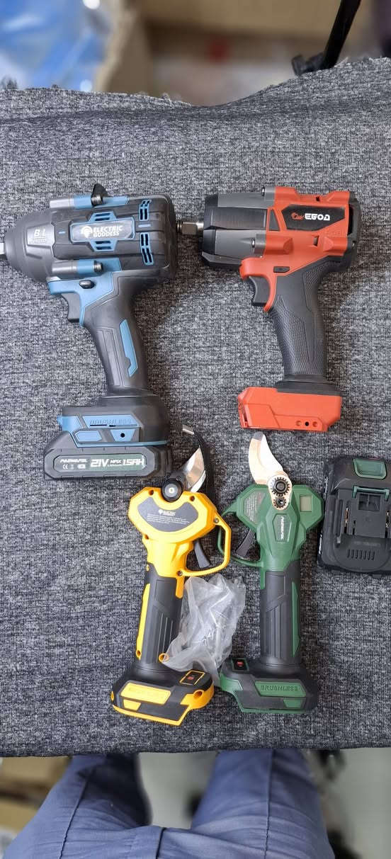 دريلات ومكصات جدد لمحتاجهن على لخاص جوة لسوك


**إذا كنت صاحب هذا الإعلان وتريد حذفه لأي سبب، رجاءا أرسل رسالة إلى الدعم الفني**