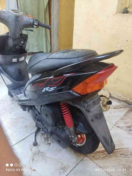 السلام عليكم ورحمه الله وبركاتة شباب ماكس عدله مكينه 49 مامفتوحه دراجه شلعه ومعدل فول مزوده يداد بريك NCY يدات بانزين هم NCY  قبق عمبار هم RGS دشبول كتروني اشاير اربعه ولفات دبلات هم بيه صالنصه RZ  سعر 800 وبيه مجال رقم ***********
