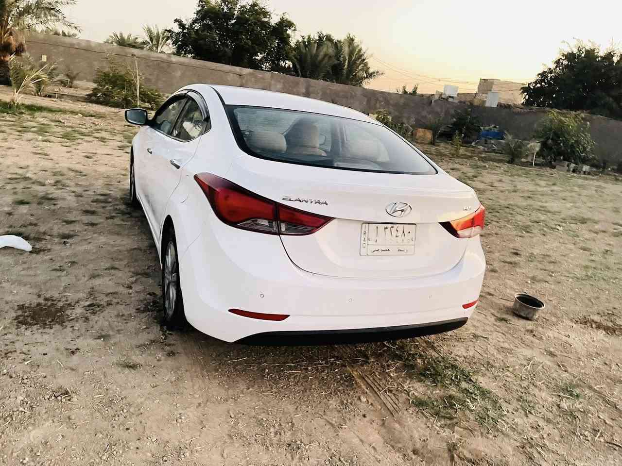 النترا 2014 خليجي شكل 2016 فول مواصفات 1/1 
مكينة 1800 دوش مكفولة من الضربة بيهة بارد ب الجهة اليمنة بدون صبغ حدادية جاهزة تخم تارير توني شادلهة  118 وبيهة مجال حك الجية  المكان ذي قار قلعة سكر 
***********
