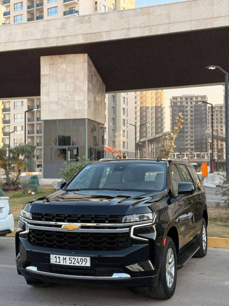 السلام عليكم للبيع تاهو LS 
لون اسود 
2023  وكالة المنصور خليجي
بچم بريمر شكل الجديد 
رقم بغداد 
مواصفات
رادار
دشبول خياط 
ثلاجة 
وتحكم ستيرن 
كامرا وشاشة وحساسات 
زنون 
تبريد 3 قطع 
2 كرسي كهرباء 
مانع تصادم 
4 وضعيات قيادة 
علامة ذهبية 
بيها بعد. مواصفات مذاكرهن
بيهة 3 قطع بخ فقط بوب ثنين وجاملغ
وباقي سياره كفاله عامه مكاني اليرموك
السعر 41.500 وبيهة مجال
‭٠٧٧٠ ٥١٩ ٣٣٢٣
