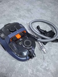 سليمانية • فاكير • مكنسة كهربائية