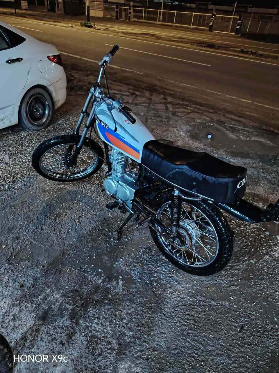 سلام عليكم دراجه للبيع تعمير كله جديدد 25 مكاني ناصريه قضاء البطحاء ***********
