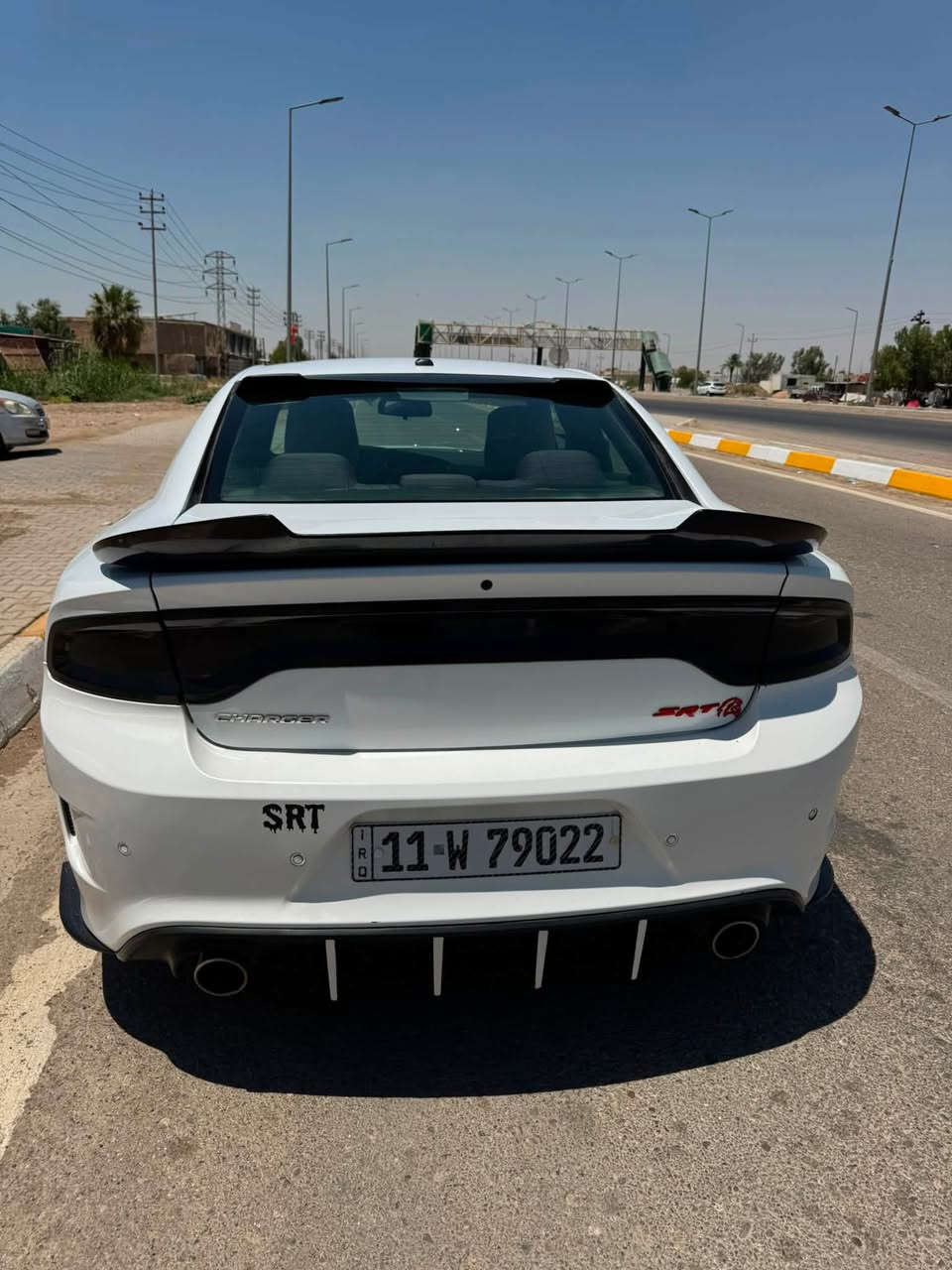 جارجر 2015
رقم بغداد 
المكان ديالى 
حادثها طخات بدون دواخل
السعر 155
***********
