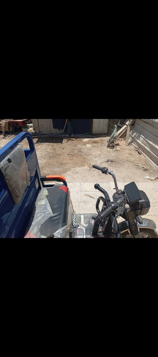 سلام عليكم ستوتة شحن للبيع نضيفة بمعنى الكلمة حاملة 
شي  بطاريات جدد  ستوتة خت الجديد  ماعوزهة شي بكاني المشتل ***********
