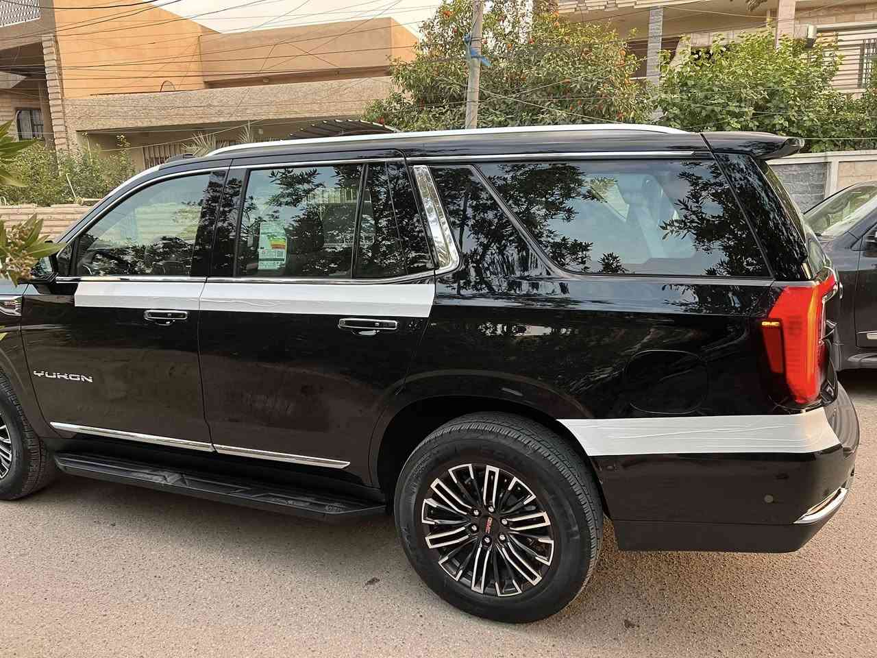 جمسي  الفيشن 2025 شركة المنصور بعدها بالضمان بصمه كراسي كهرباء وخزن ميموري وتدفئه وتبريد رادار امامي خلفي وجانبي حساس امامي خلفي جنطه كهرباء كشنات جلد ثلاجه مغلفه ppf والجامه الاماميه مغلفه درع مكاني بغداد حي الجهاد الضباط ***********
