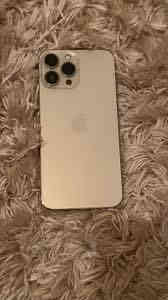 آيفون ١٣ برو ماكس • ١٢٨ • بطارية ٧٧%