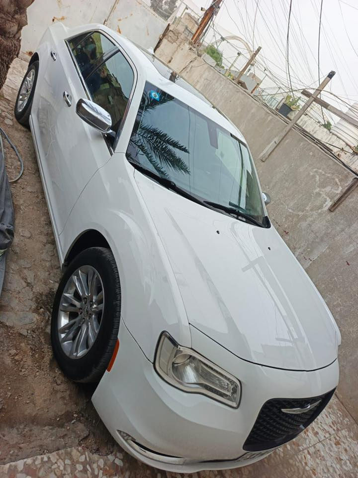 السلام عليكم
اوباما للبيع او امراوس حسب القناعة 

مديل 2016
حادث جاملغ خلفي صبغ ربع الجاملغ 
السعر 235
مكان بغداد الشعب 
***********
