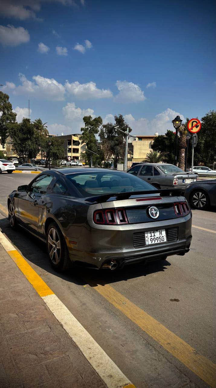 السلام عليكم شلونكم شباب 
موستنك 2014 V6  3.7
السياره بيها حزام صبغ وصارت بيها طخه قبل كم يوم بل جاملغ الخلفي 
كير مكينه مكفوله 
باسمي رقم بغداد هزه سنويه كله جديد 
سعرها 97 وبيها مجال 
مكاني بغداد اليرموك
للتواصل: 
*********** واتس 
*********** رصيد فقط بغداد, العراق
